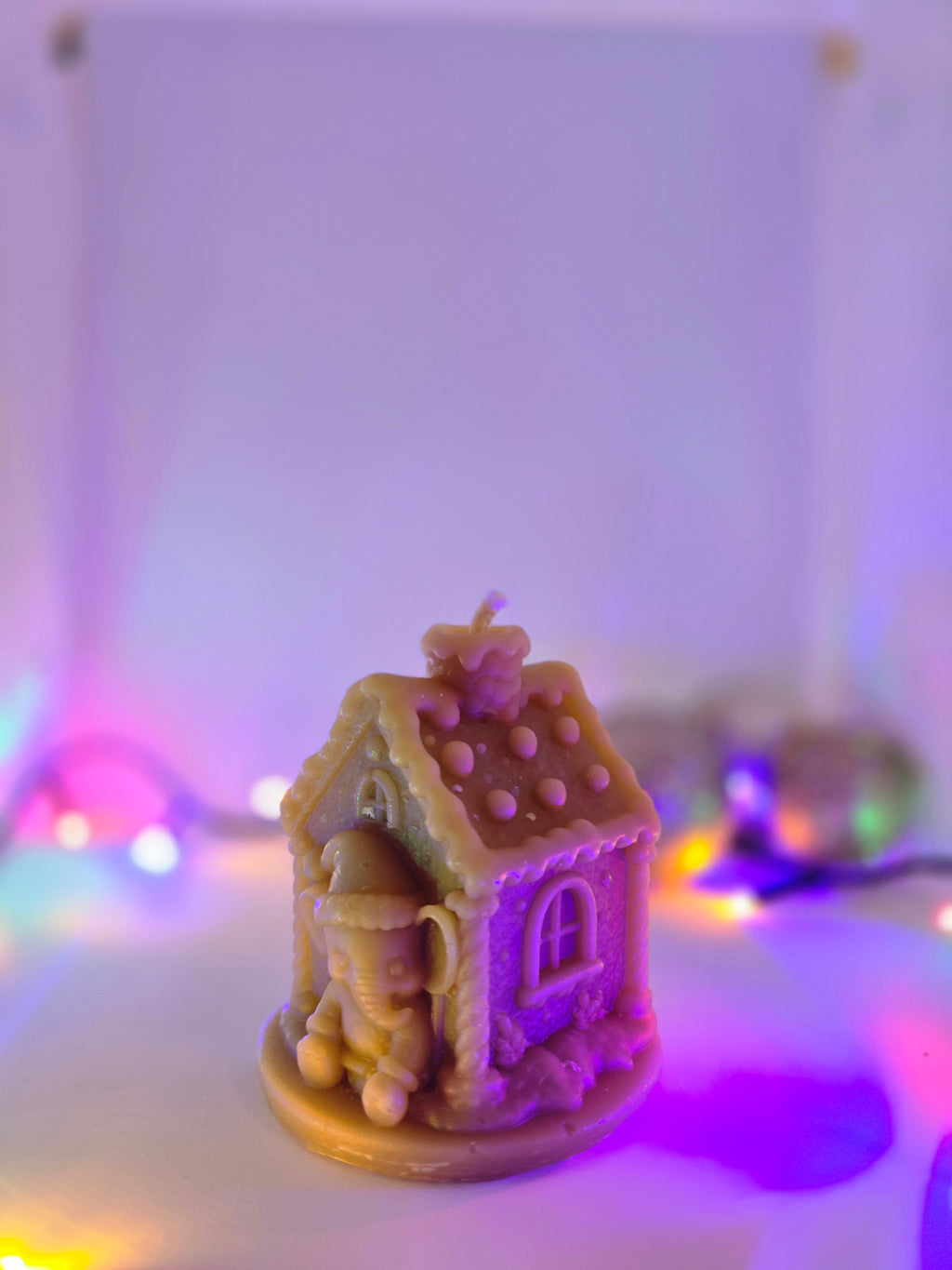 Christmas Elephant of the Gingerbread Hollow | Beeswax Candle