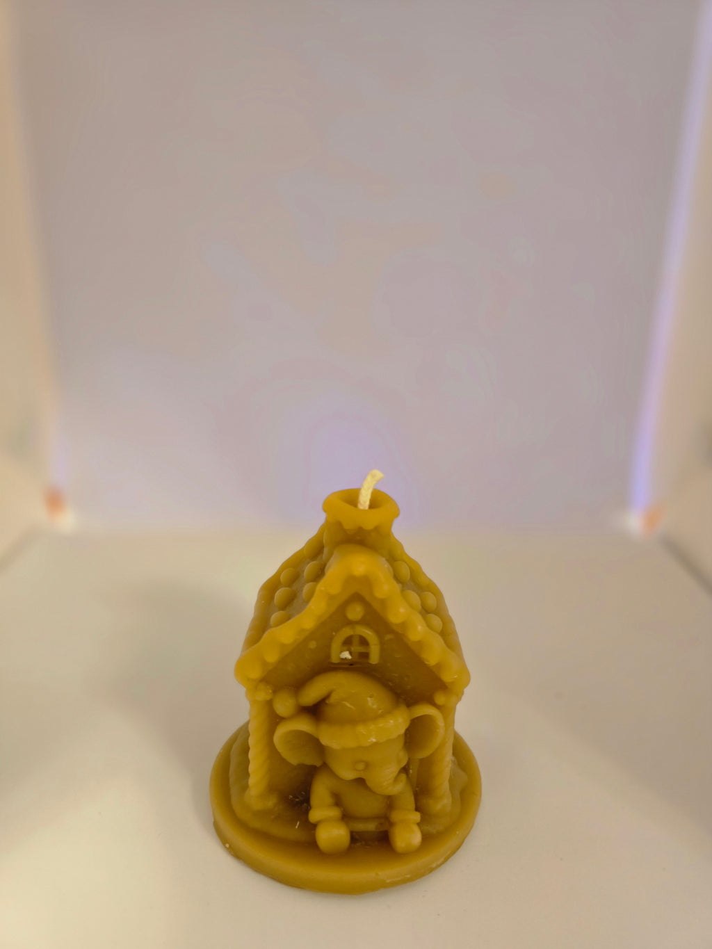 Christmas Elephant of the Gingerbread Hollow | Beeswax Candle