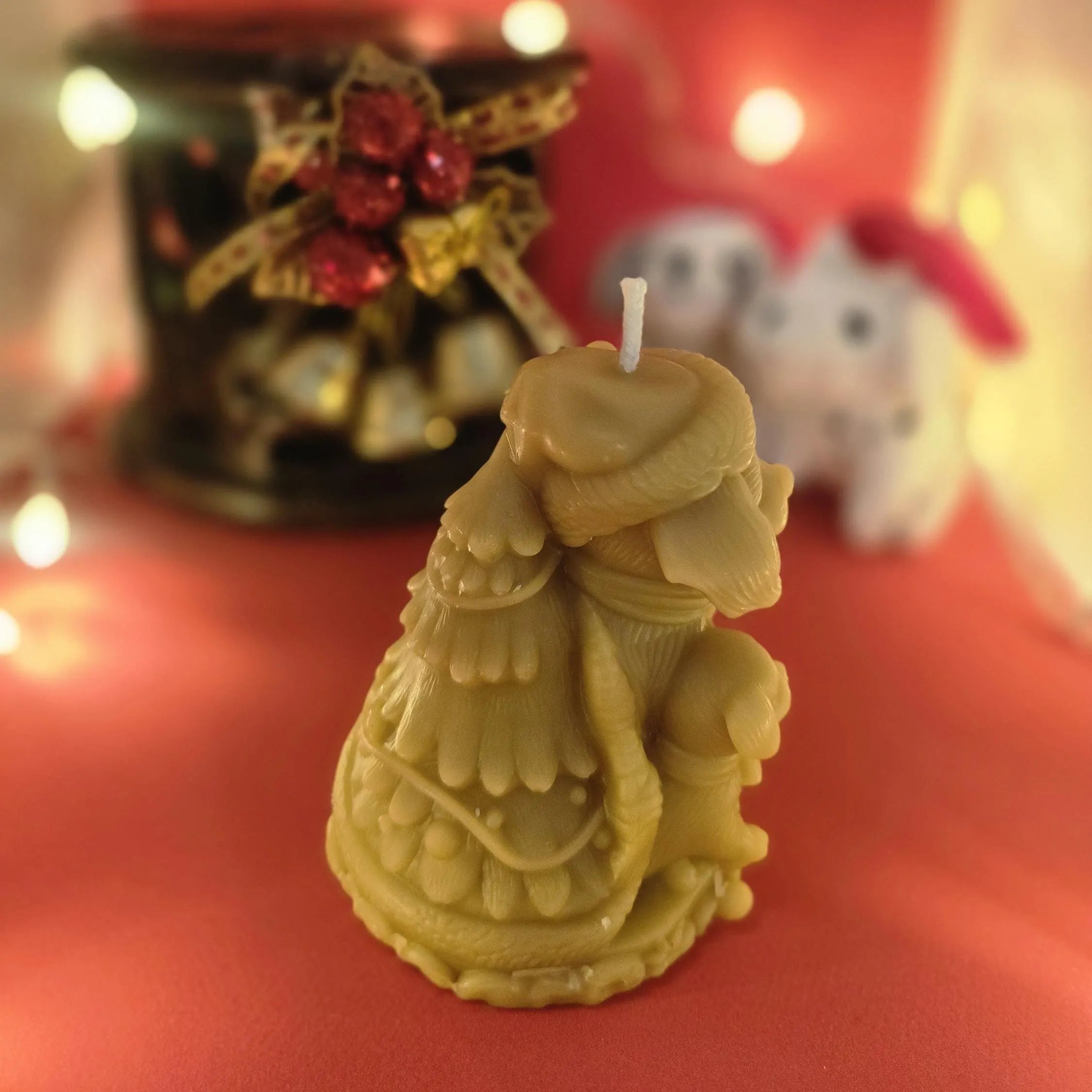 Cosy Paws Christmas Candle | Christmas | Beeswax Candles