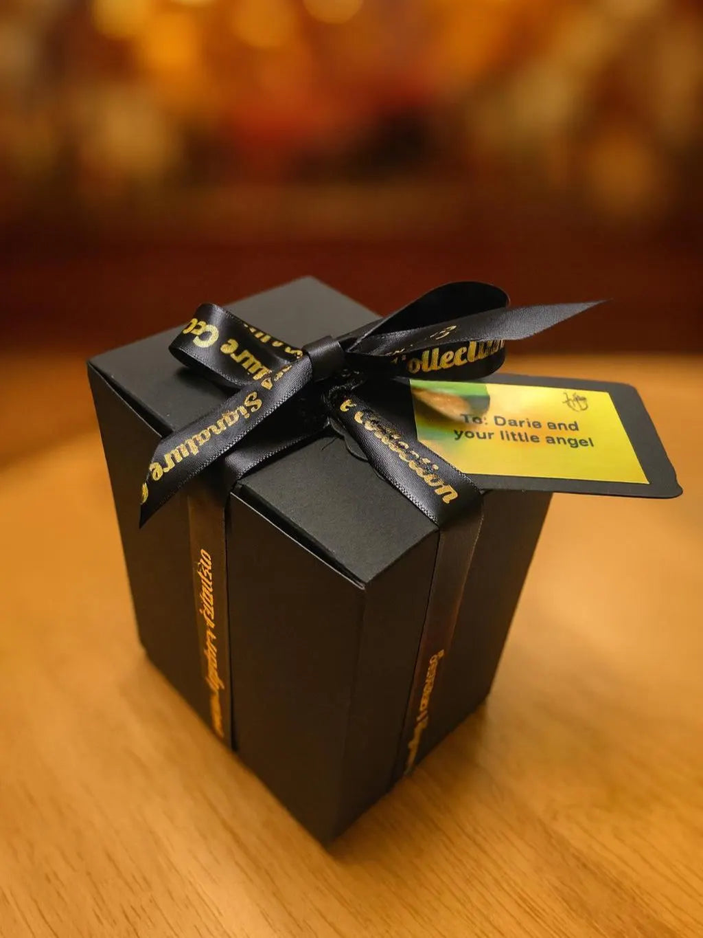 The Summers Queen Bee |Signature Collection | 100% Pure Beeswax Candle