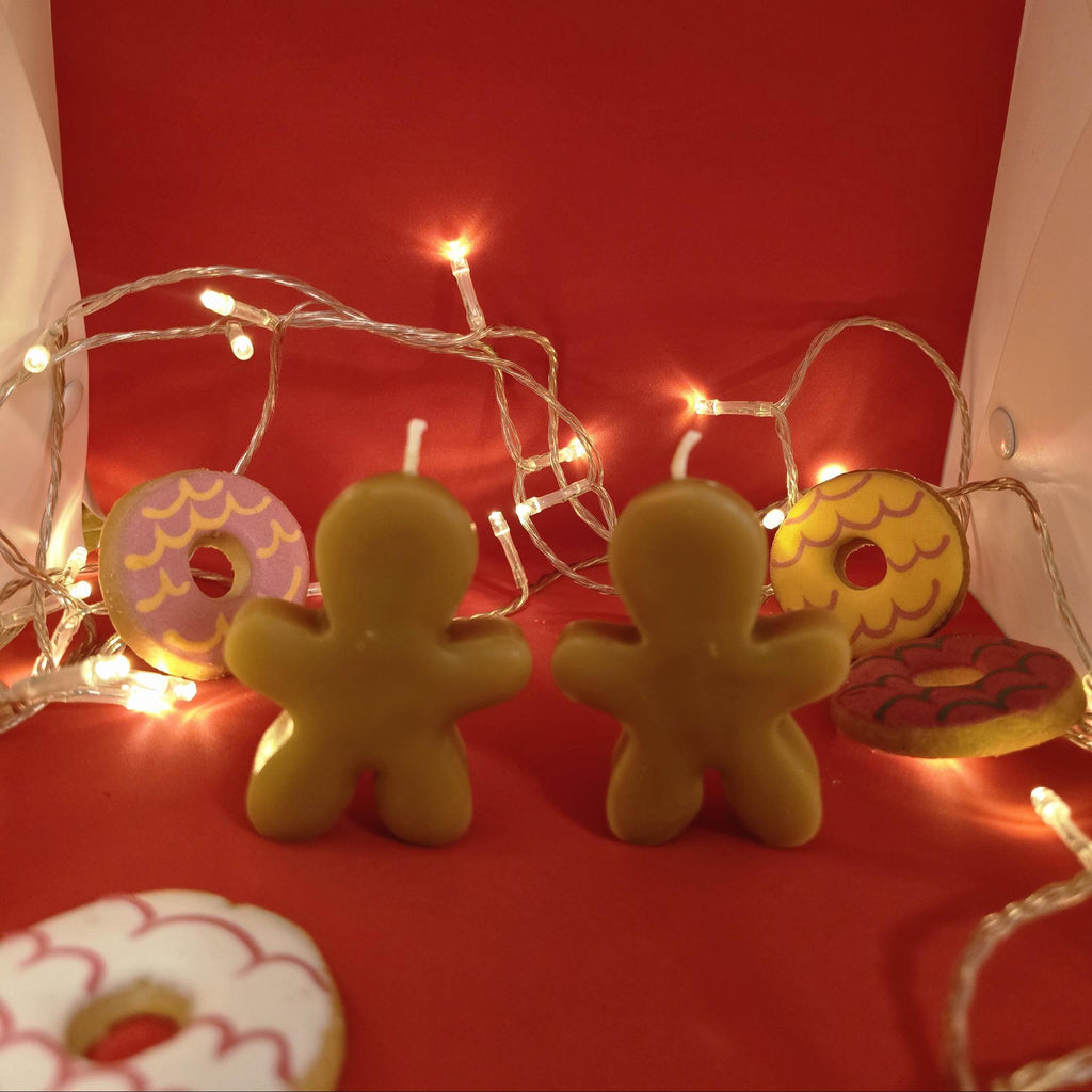Sugar & Spice Gingerbread Men Candles | Gift Box | Beeswax Candles