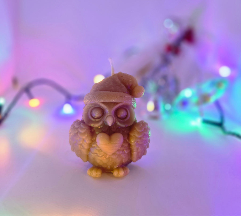 🦉🎄 Christmas Owl Candle - Whoo-liday Cheer
